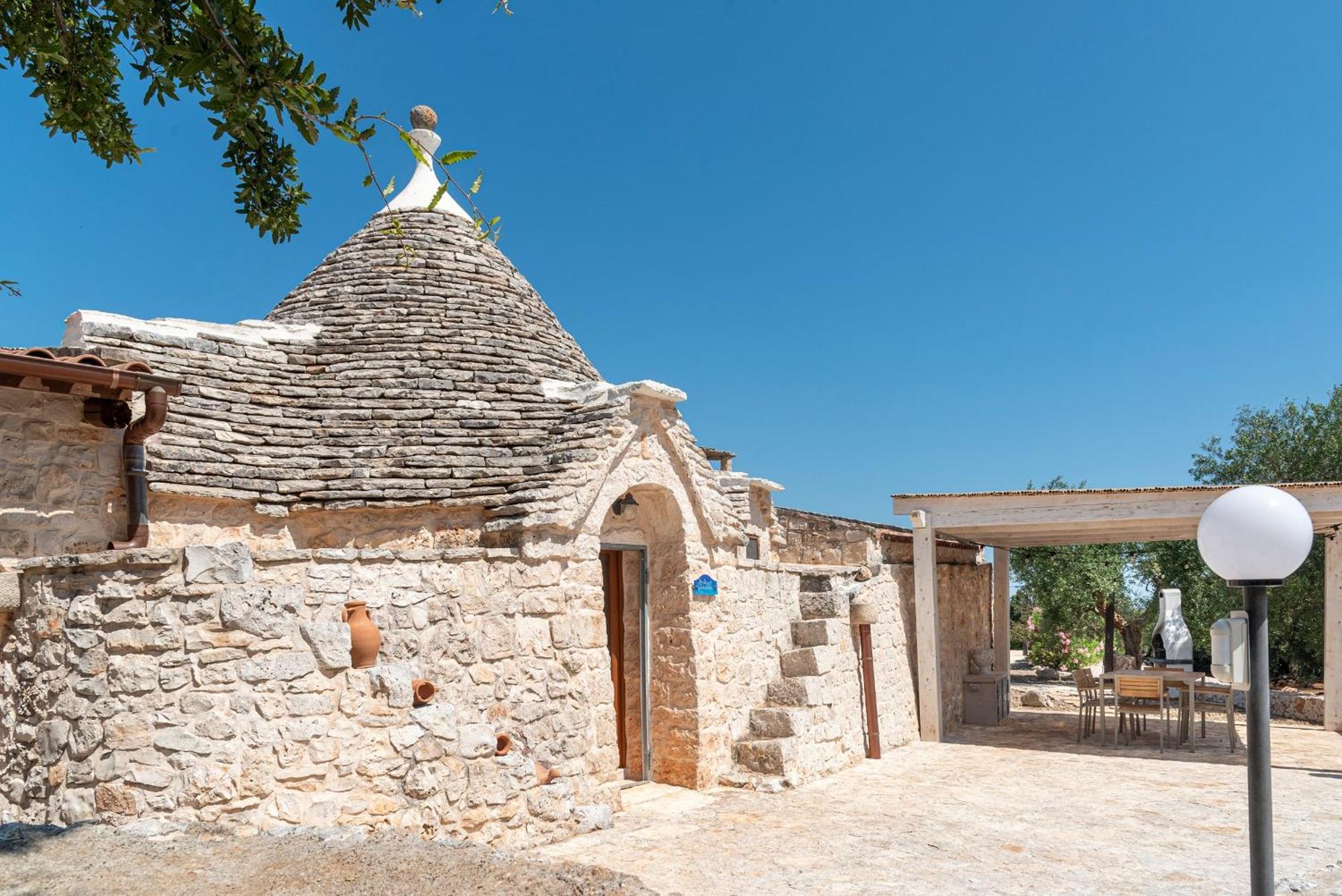 Trullo Fantastico Villa Castellana Grotte Exteriör bild